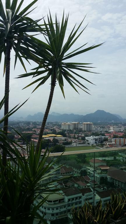 Ipoh Majestic Appartamento Esterno foto